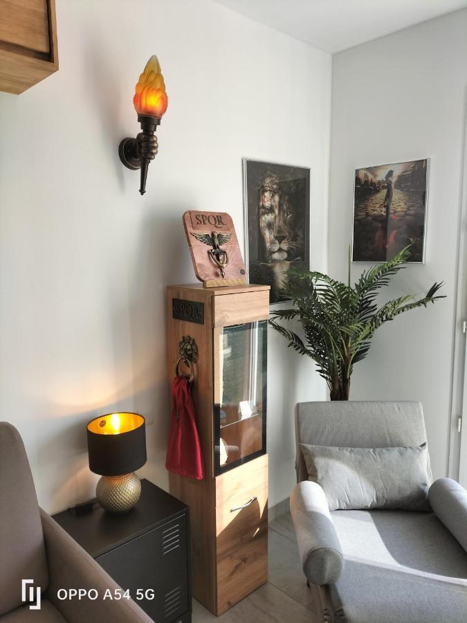Antiqua Roma Spqr Cubiculum Apartman Port-la-Nouvelle Kültér fotó